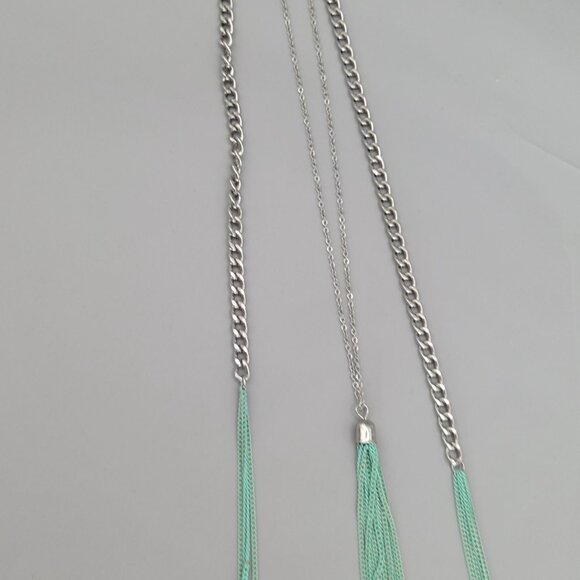 Charming charlie necklace long Multi strand green silver tone 32" - Picture 7 of 16